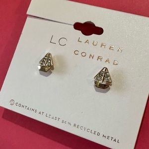 LC Lauren Conrad studs. Gold tone sailboat earrings NEW